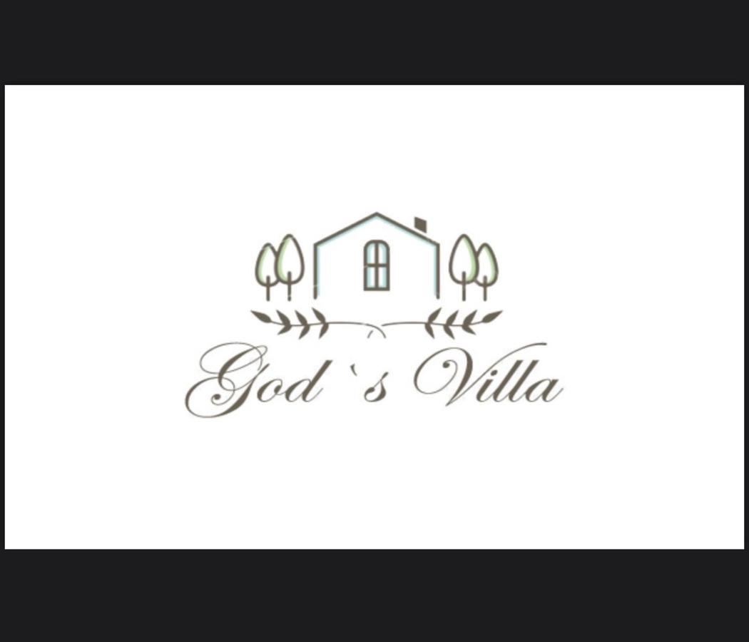 God'S Villa 地拉那 外观 照片